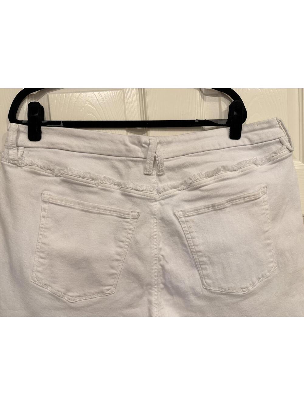 #65 GOOD AMERICAN SZ. 20-26 Cropped White Jeans NWT - Picture 4 of 9